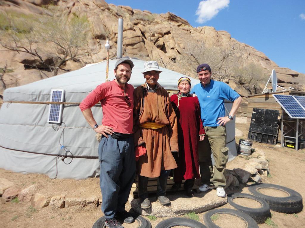 אולן בטור Top Tour & Guesthouse Mongolia מראה חיצוני תמונה
